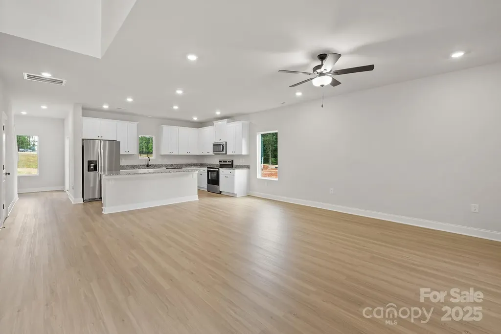 4124 Bolo Drive Charlotte NC 28215