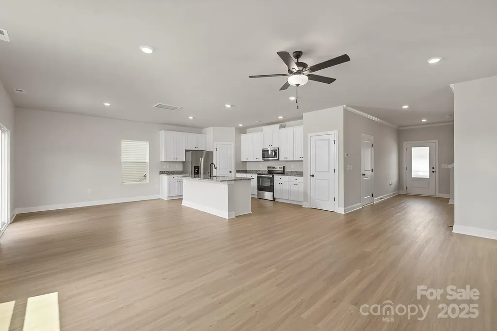 4144 Bolo Drive Charlotte NC 28215