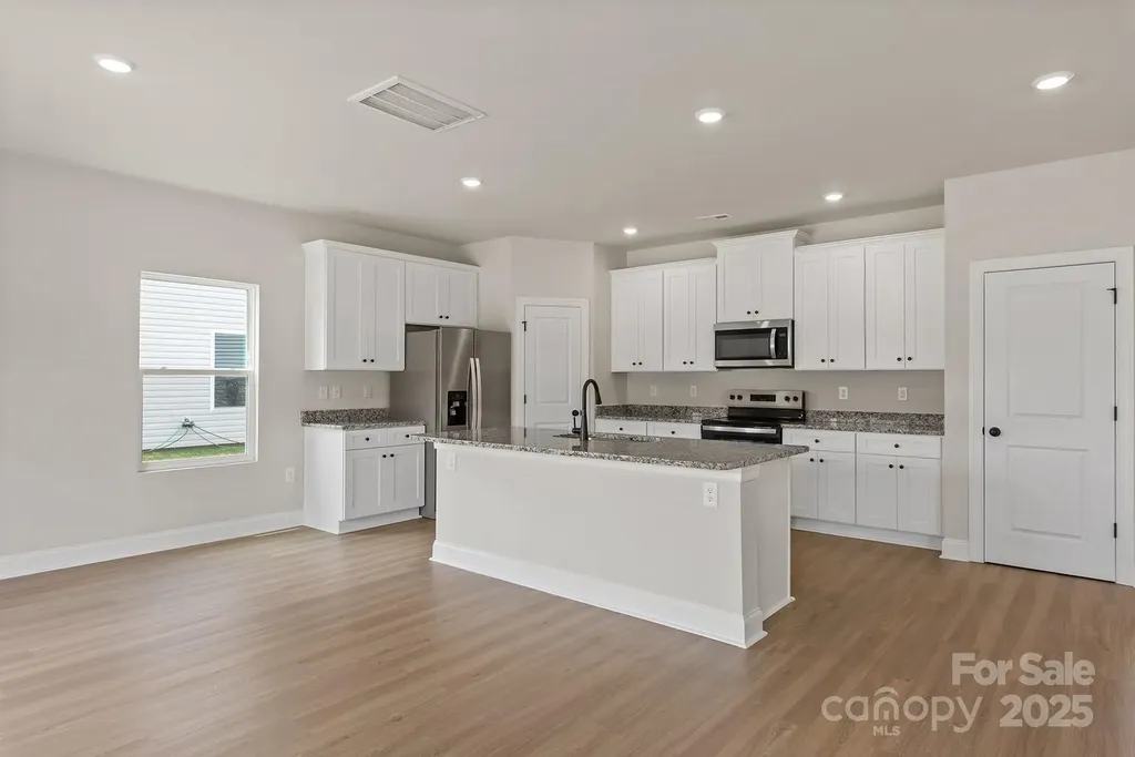 4144 Bolo Drive Charlotte NC 28215