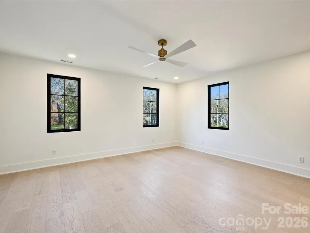 923 Laurel Creek Lane Charlotte NC 28211