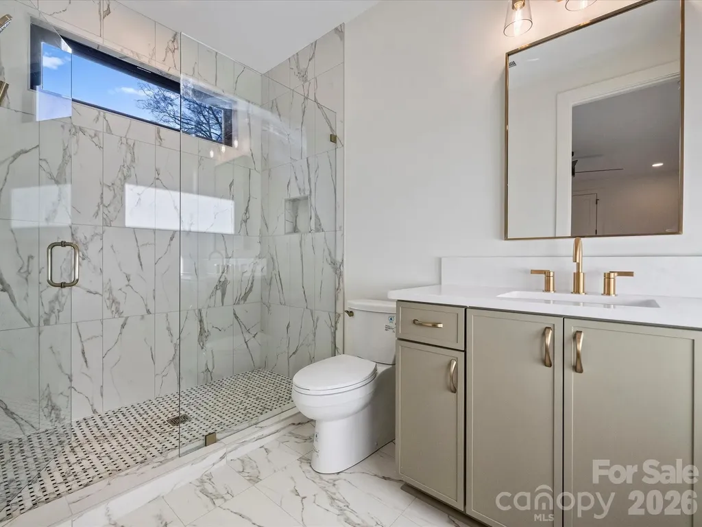 923 Laurel Creek Lane Charlotte NC 28211