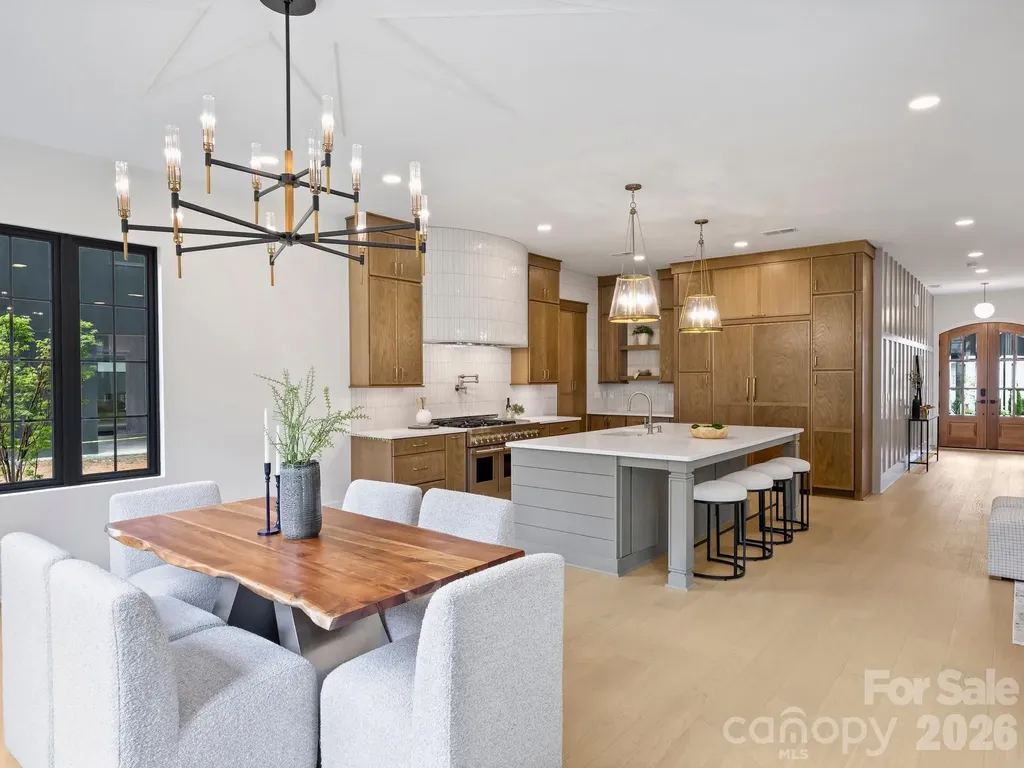 923 Laurel Creek Lane Charlotte NC 28211