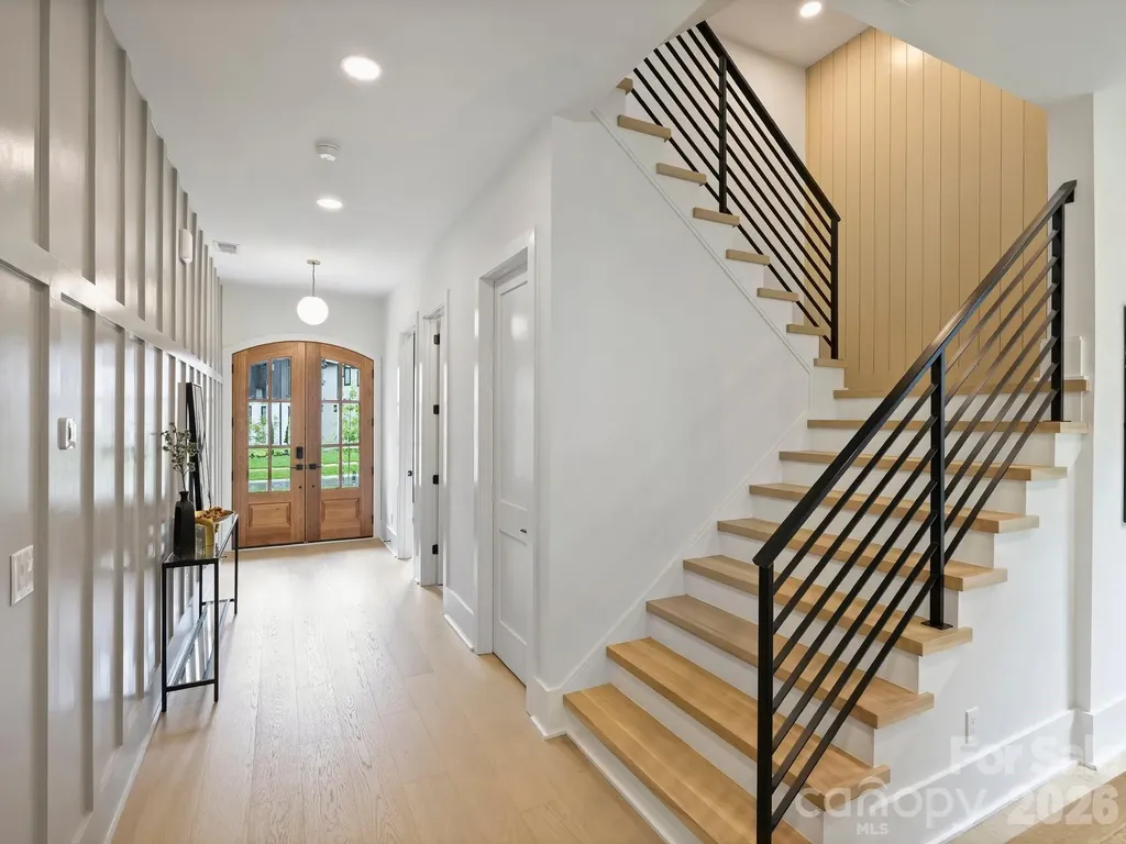 923 Laurel Creek Lane Charlotte NC 28211
