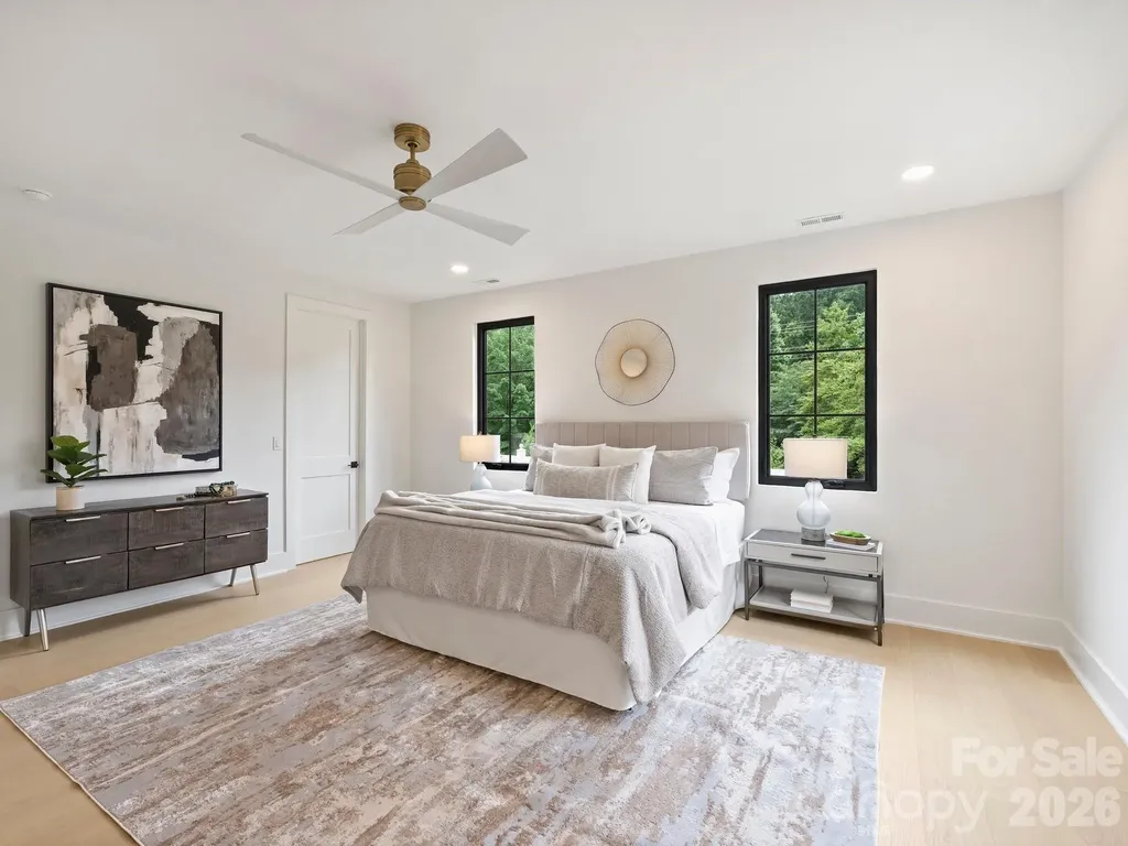 923 Laurel Creek Lane Charlotte NC 28211