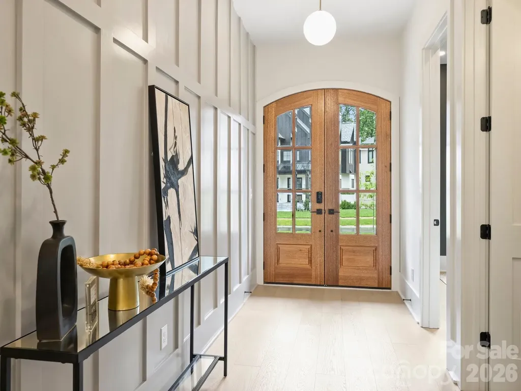 923 Laurel Creek Lane Charlotte NC 28211