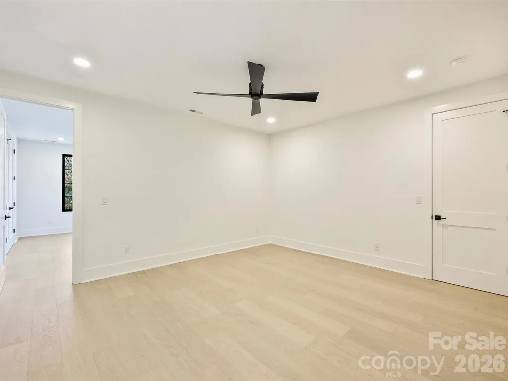 923 Laurel Creek Lane Charlotte NC 28211