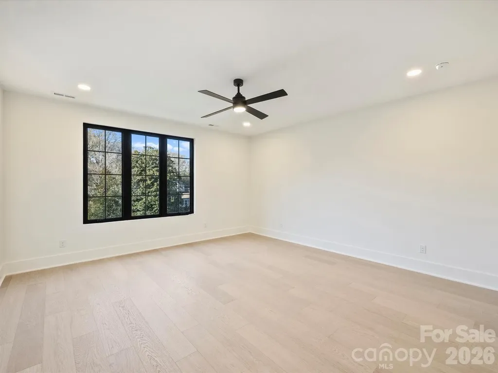 923 Laurel Creek Lane Charlotte NC 28211