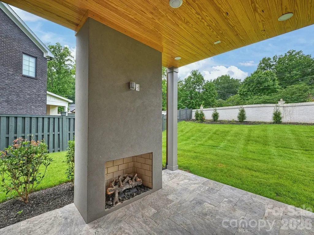 923 Laurel Creek Lane Charlotte NC 28211