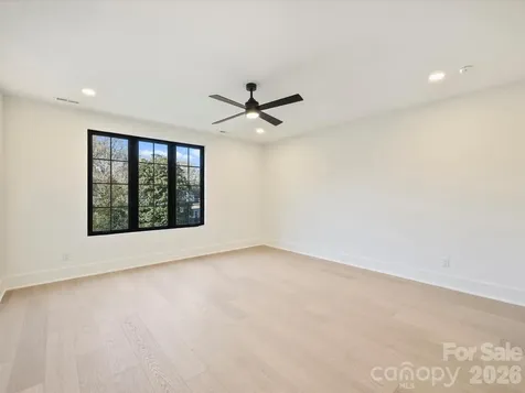 923 Laurel Creek Lane Charlotte NC 28211