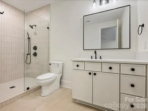 923 Laurel Creek Lane Charlotte NC 28211