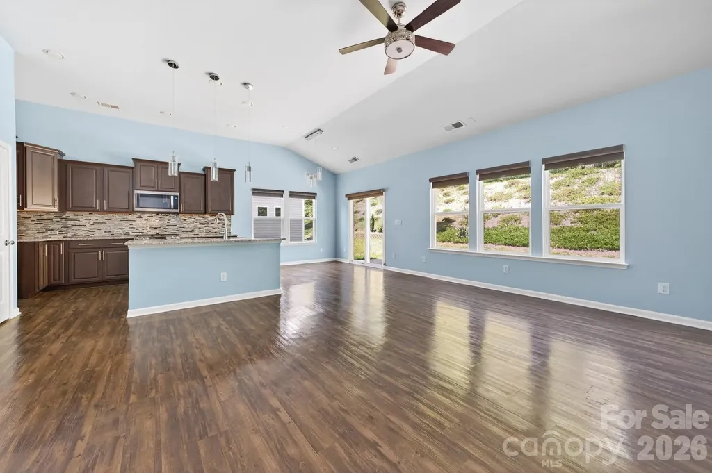 202 Paradise Hills Circle Mooresville NC 28115