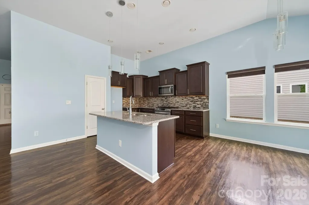 202 Paradise Hills Circle Mooresville NC 28115