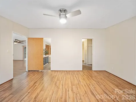 105 Satinwood Drive Burnsville NC 28714