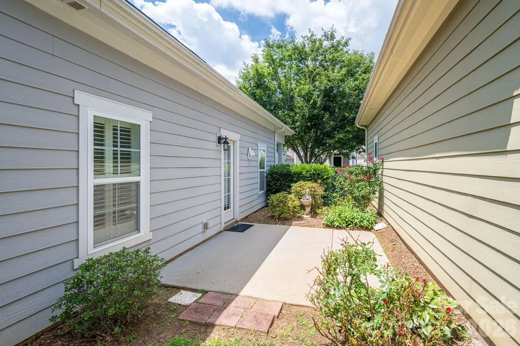 6033 Bountiful Street Belmont NC 28012