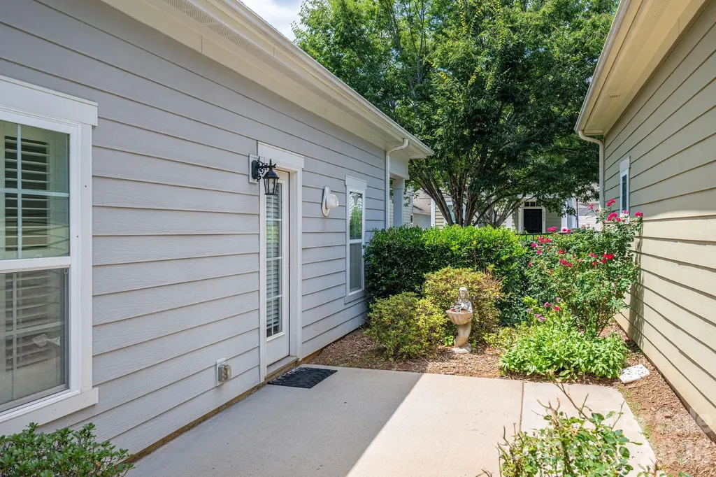 6033 Bountiful Street Belmont NC 28012