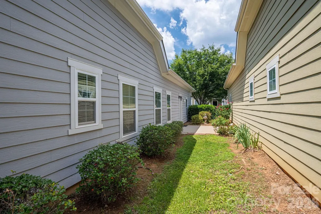 6033 Bountiful Street Belmont NC 28012