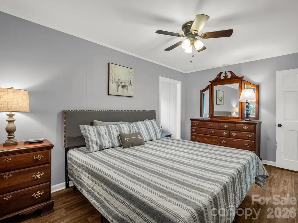 139 Valley View Circle Lake Lure NC 28746