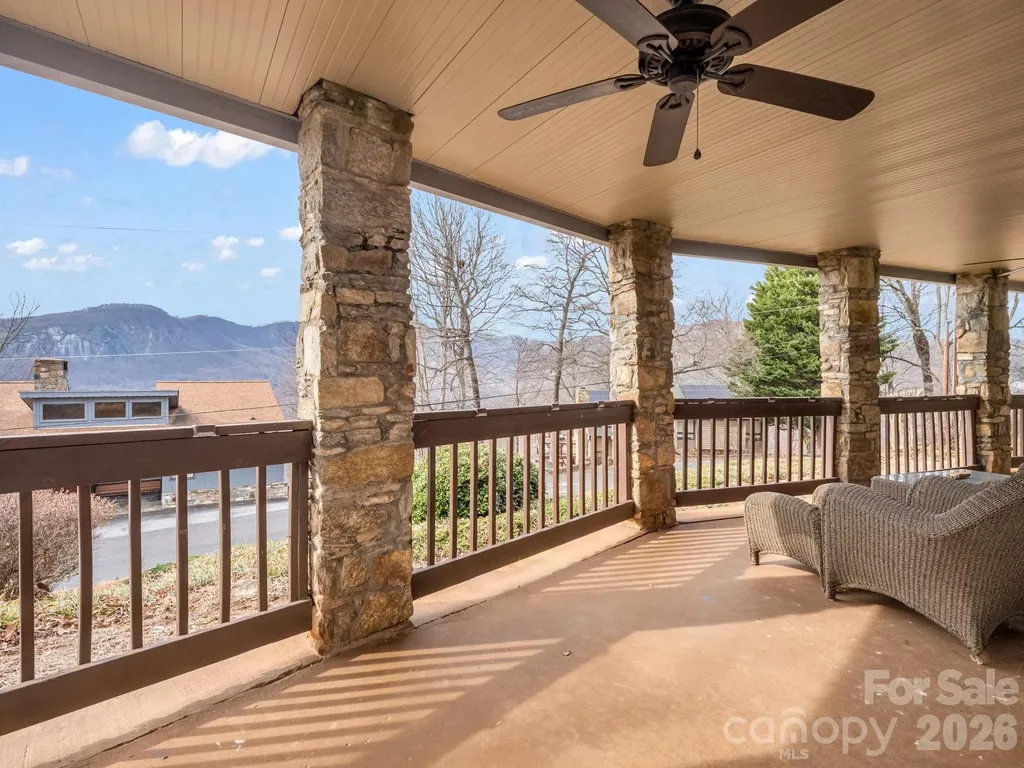 139 Valley View Circle Lake Lure NC 28746