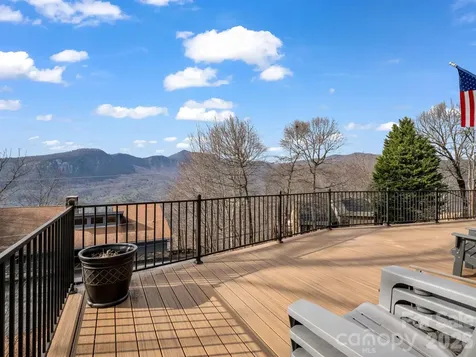 139 Valley View Circle Lake Lure NC 28746