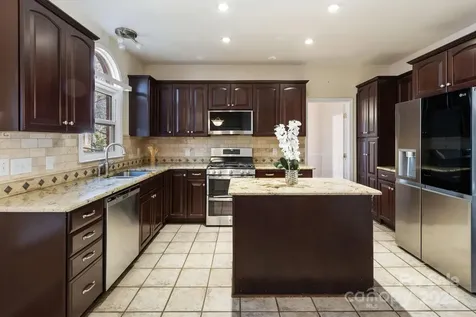 4806 Hickory Glen Drive Matthews NC 28105