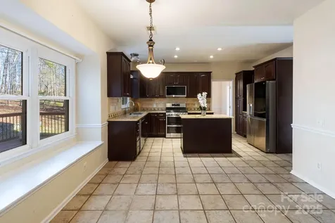 4806 Hickory Glen Drive Matthews NC 28105