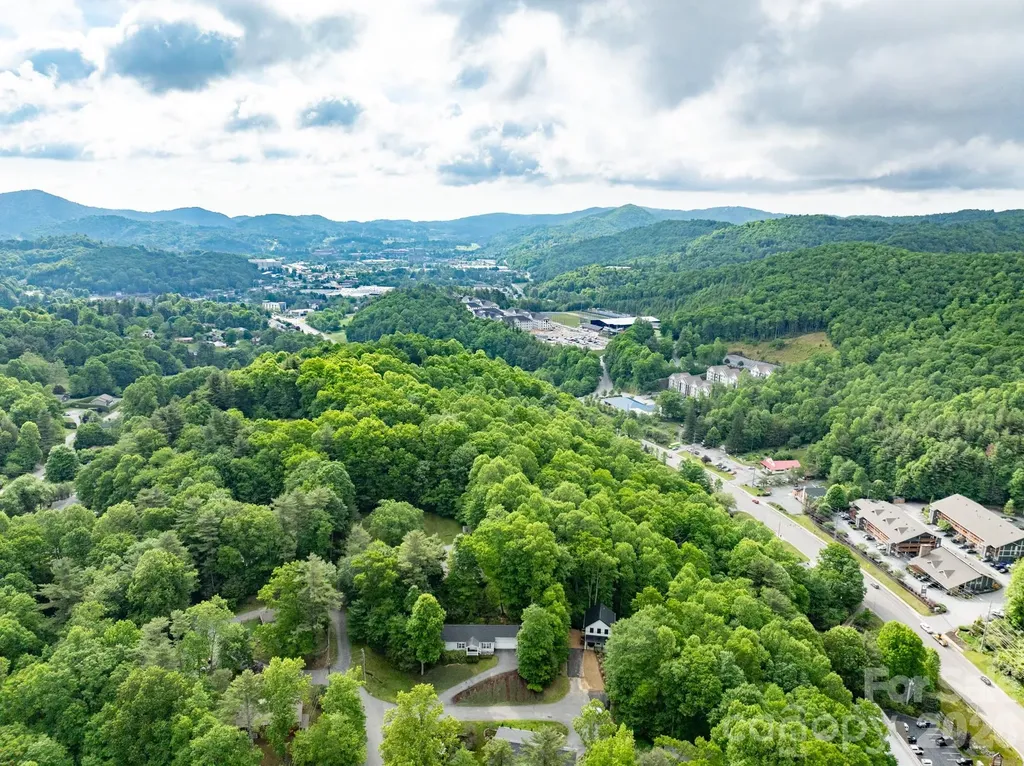 131 Bryce Way Boone NC 28607