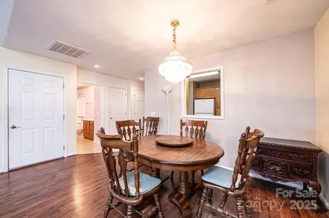 1687 Golden Cedar Lane Newton NC 28658