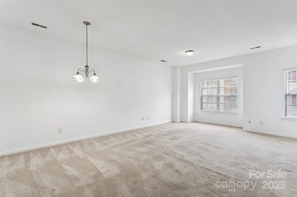 10032 Treeside Lane Matthews NC 28105