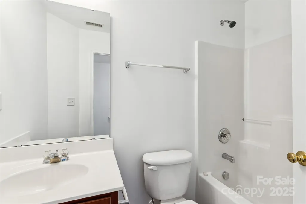 10032 Treeside Lane Matthews NC 28105