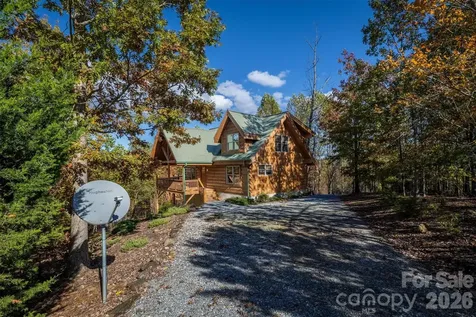 1143 Grandview Peaks Drive Nebo NC 28761