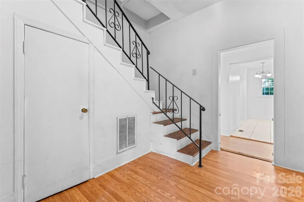 317 Campus Street Charlotte NC 28216