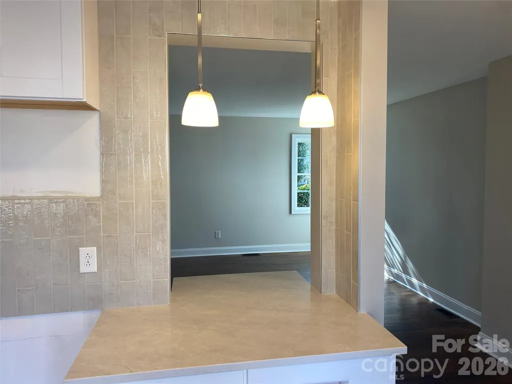 524 Wakefield Drive Charlotte NC 28209