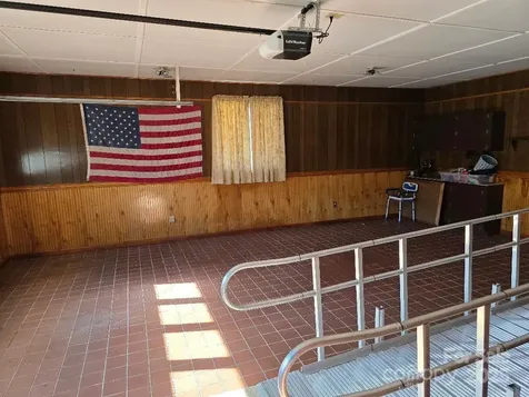 1375 E Us Highway 19e Highway Burnsville NC 28714
