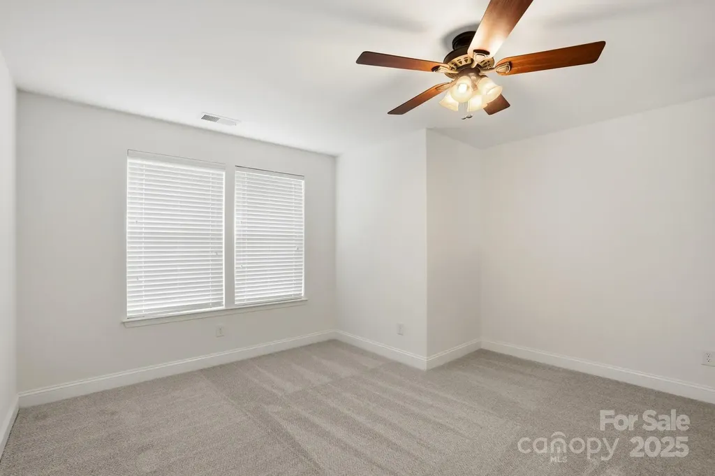 5763 Mossdale Lane Charlotte NC 28278