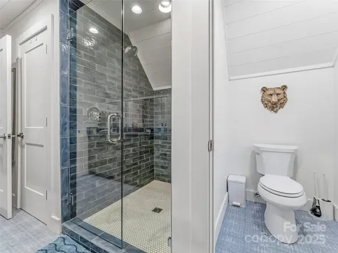 40 Toxaway Landing Drive Lake Toxaway NC 28747