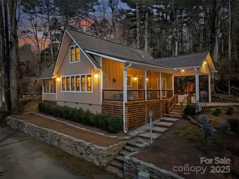 40 Toxaway Landing Drive Lake Toxaway NC 28747