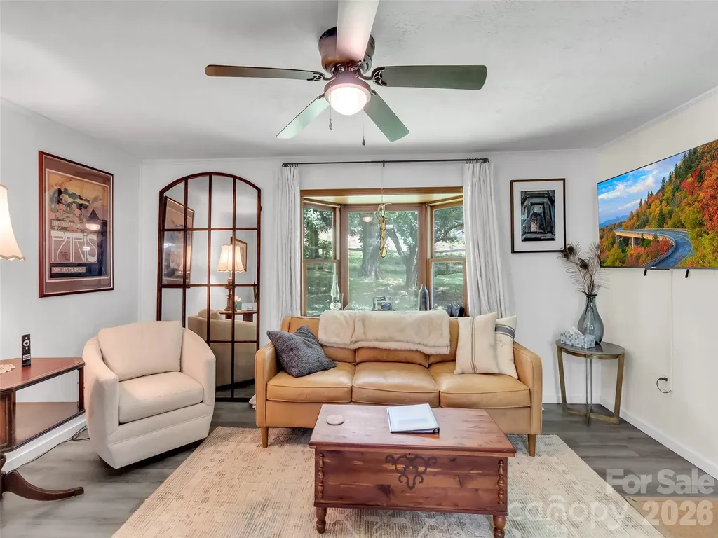 340 Mauney Cove Road Waynesville NC 28786