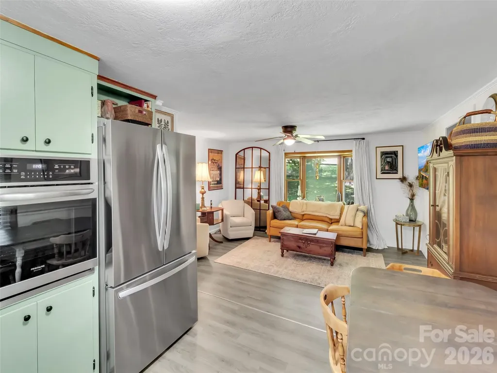 340 Mauney Cove Road Waynesville NC 28786