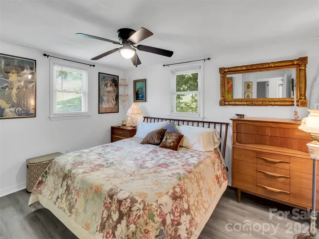 340 Mauney Cove Road Waynesville NC 28786