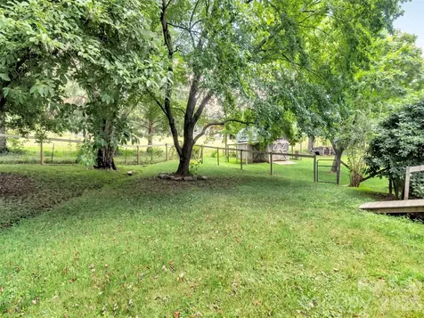 340 Mauney Cove Road Waynesville NC 28786