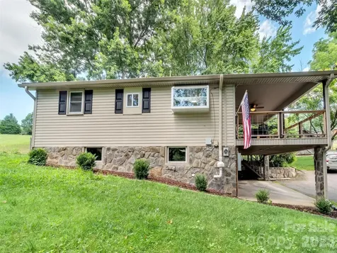 340 Mauney Cove Road Waynesville NC 28786