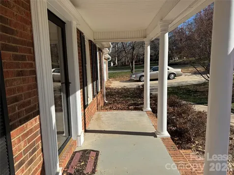 307 Fallingbrook Drive Belmont NC 28012