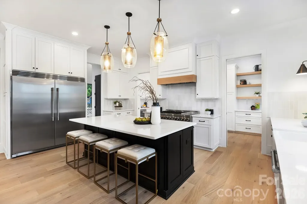 18304 Rosapenny Road Charlotte NC 28278