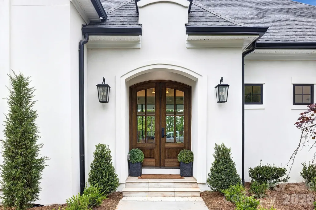 18304 Rosapenny Road Charlotte NC 28278
