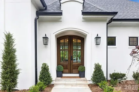 18304 Rosapenny Road Charlotte NC 28278