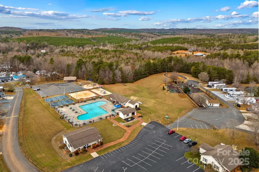 103 S Cardinal Drive New London NC 28127