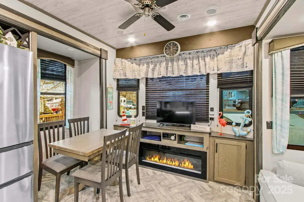 103 S Cardinal Drive New London NC 28127