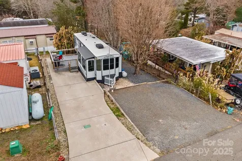 103 S Cardinal Drive New London NC 28127