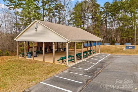 103 S Cardinal Drive New London NC 28127