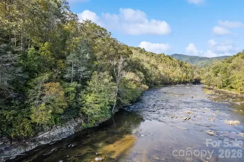 16 Harleys Cove Waynesville NC 28785